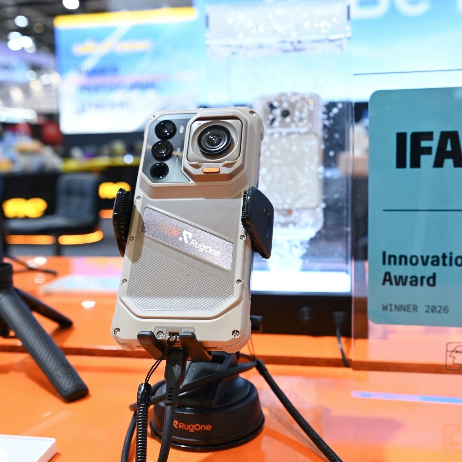 RugOne celebra su primer aniversario en IFA 2026